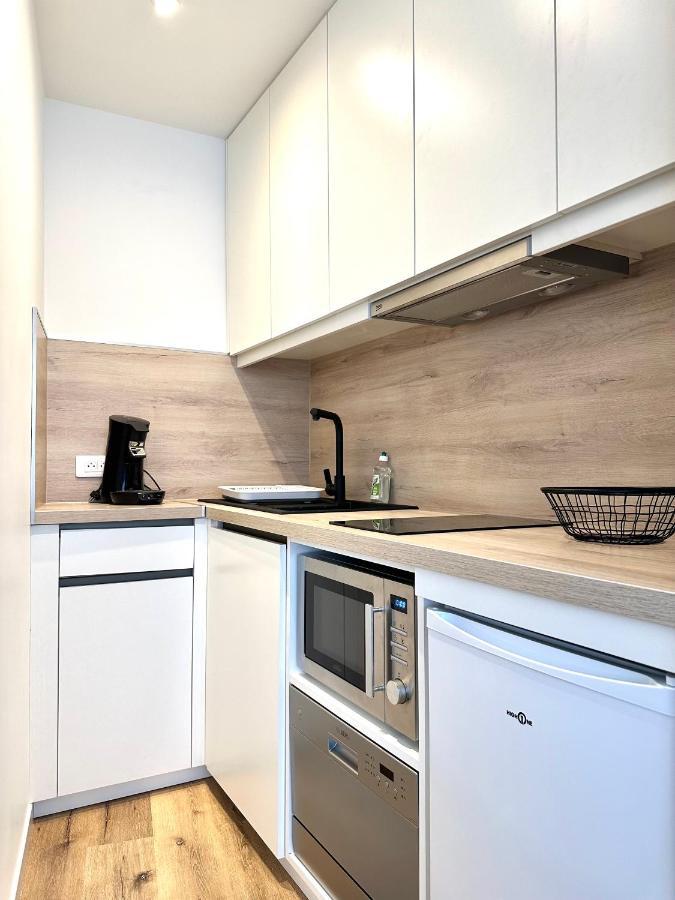 Bel Appartement En Plein Centre Ville ลิมอจส์ ภายนอก รูปภาพ